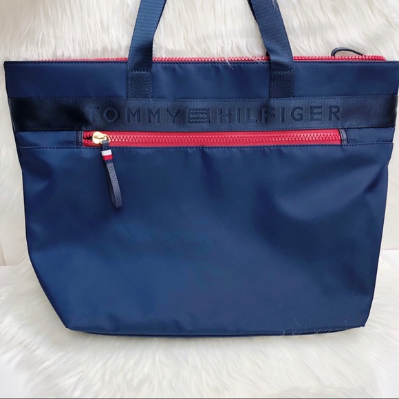 Tommy Hilfiger Zipper Tote Bag Tommy Hilfiger Zipper Tote Bag